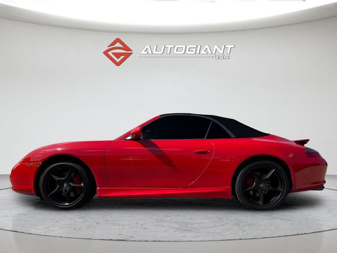 Used 2004 Porsche 911 Carrera RWD image 3