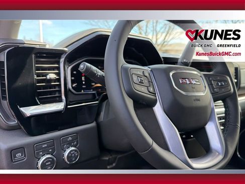 New 2026 GMC Sierra 1500 Elevation image 15