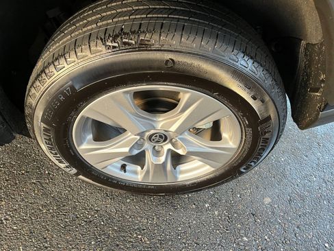 Used 2025 Toyota RAV4 LE image 30