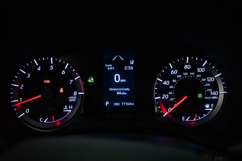 Used 2021 Toyota Highlander LE AWD/4WD image 24