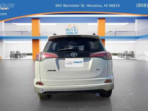Used 2016 Toyota RAV4 SE FWD image 2