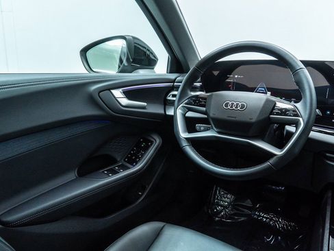 Used 2025 Audi A5 2.0T Premium w/ Convenience Package image 22