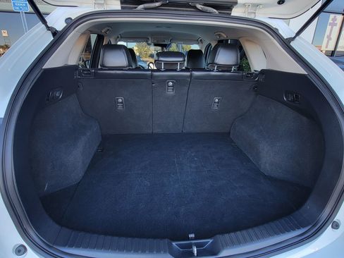 Used 2021 MAZDA CX-5 Touring image 26