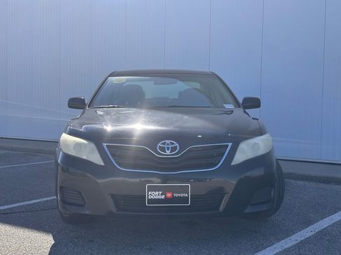 Used 2011 Toyota Camry LE w/ LE Extra-Value Pkg image 7