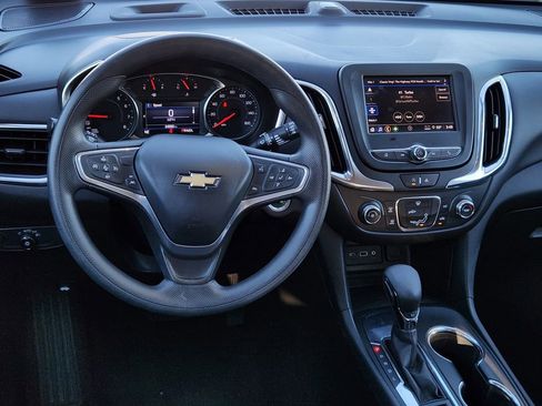Used 2022 Chevrolet Equinox LT image 30