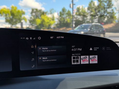 Used 2023 Lucid Air Touring AWD/4WD image 11