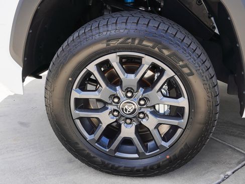 Used 2024 Toyota Tundra Limited w/ TRD Off-Road Package AWD/4WD image 13