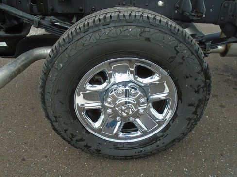 New 2024 RAM 3500 Tradesman image 16