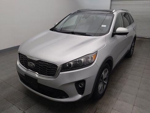 Used 2019 Kia Sorento EX w/ EX Touring Package FWD image 15