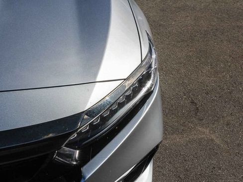 Used 2021 Honda Accord Sport image 13
