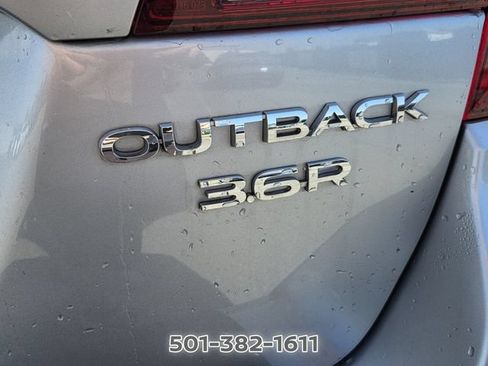 Used 2019 Subaru Outback 3.6R Limited w/ Popular Package #2 AWD/4WD image 15