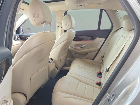 Certified 2022 Mercedes-Benz GLC 300 image 11