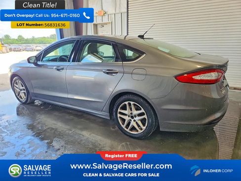 Used 2014 Ford Fusion SE FWD image 3