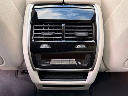 Used 2020 BMW X5 M50i w/ Executive Package AWD/4WD image 16