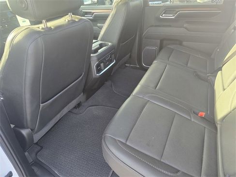 Used 2024 GMC Sierra 3500 Denali w/ Denali Reserve Package image 12