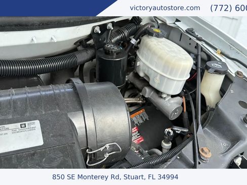 Used 2020 Chevrolet Express 2500 w/ Driver Convenience Package RWD image 26