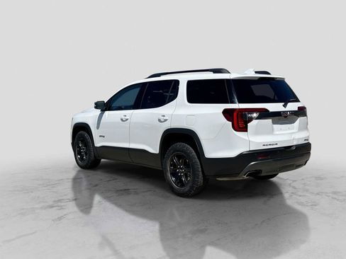 Used 2022 GMC Acadia AT4 w/ Preferred Package AWD/4WD image 4