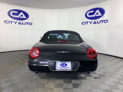 Used 2004 Ford Thunderbird image 4