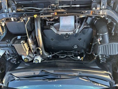 Used 2020 Chevrolet Equinox LT image 40