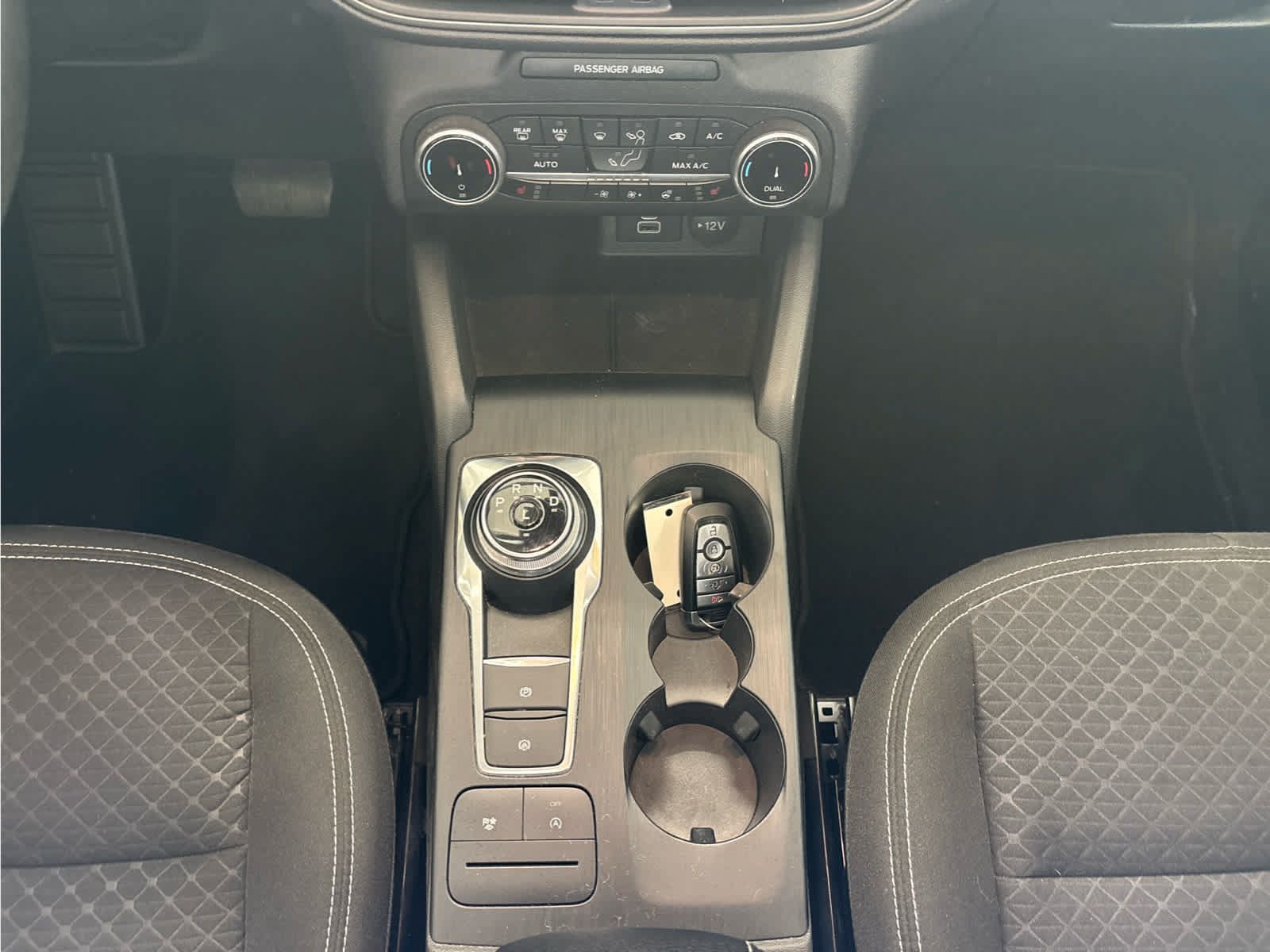 Certified 2024 Ford Escape Active AWD/4WD image 9