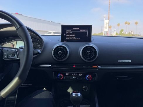 Used 2018 Audi RS 3 AWD/4WD image 9