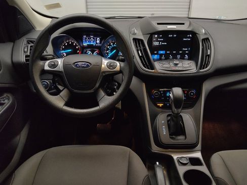 Used 2016 Ford Escape SE w/ Equipment Group 201A image 22
