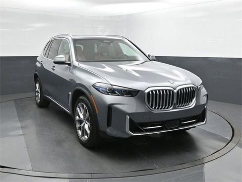 New 2026 BMW X5 xDrive40i w/ Climate Comfort Package image 22