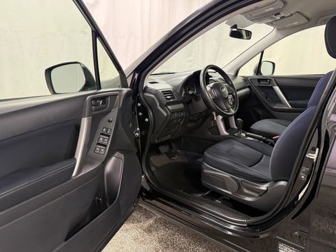 Used 2015 Subaru Forester 2.5i w/ Alloy Wheel Package image 10