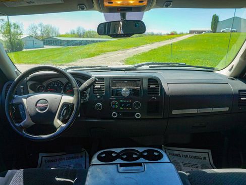 Used 2008 GMC Sierra 1500 SLE w/ Power Pack Plus AWD/4WD image 10