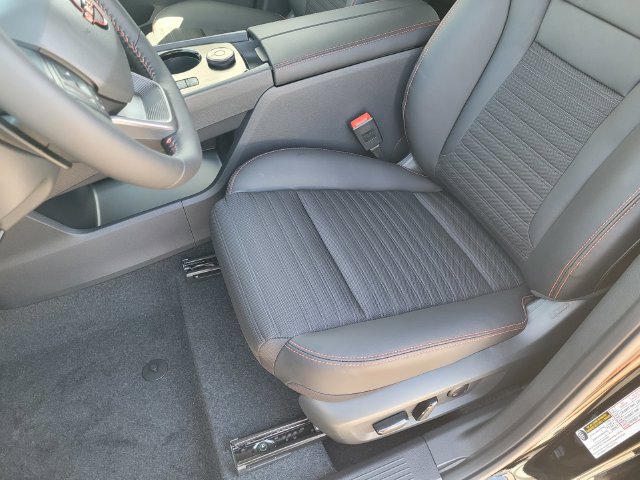 New 2026 Nissan Rogue SV w/ Rock Creek Premium Package AWD/4WD image 10
