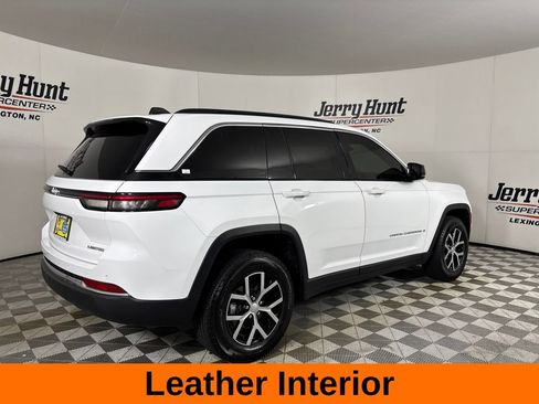 Used 2024 Jeep Grand Cherokee Limited RWD image 6