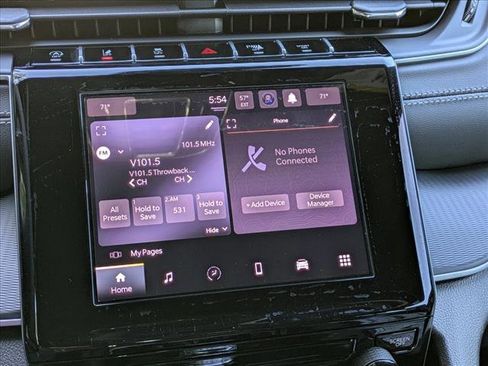 New 2025 Jeep Grand Cherokee L Laredo image 12