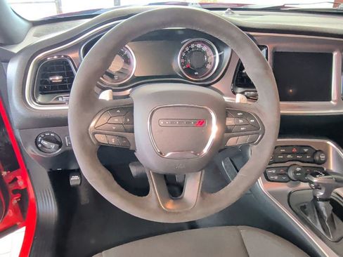 Used 2021 Dodge Challenger R/T Scat Pack RWD image 17