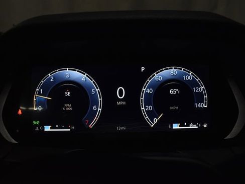 New 2025 Jeep Grand Cherokee Altitude image 25