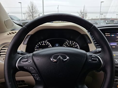 Used 2019 INFINITI QX60 Luxe w/ Essential Package image 22