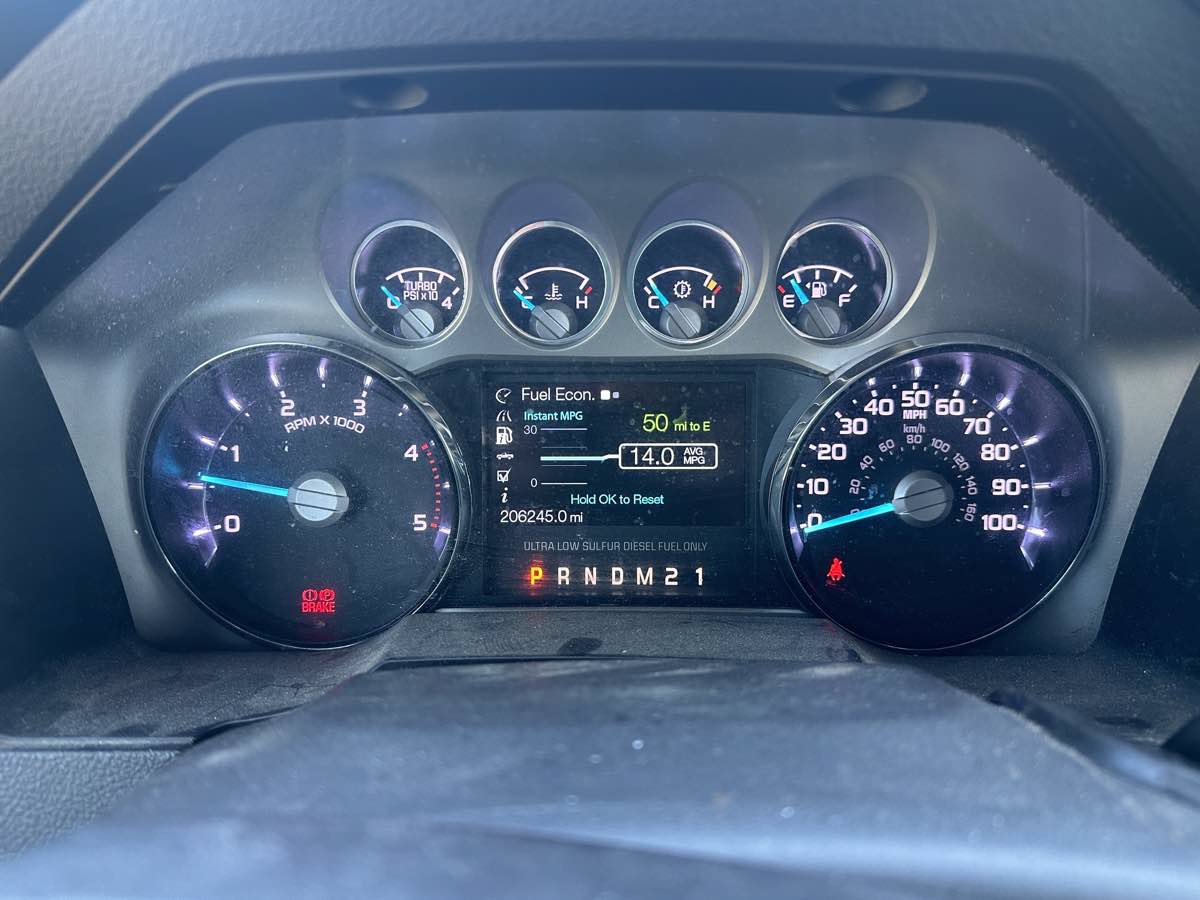 Used 2016 Ford F250 Lariat w/ Lariat Ultimate Package AWD/4WD image 6