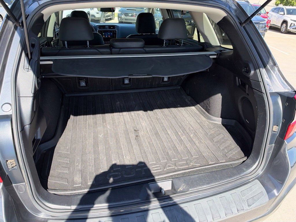 Used 2019 Subaru Outback 3.6R Limited AWD/4WD image 5