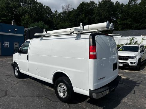 Used 2019 Chevrolet Express 2500 w/ Safety Package RWD image 3