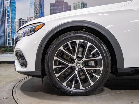 Certified 2025 Mercedes-Benz E 450 4MATIC All-Terrain Wagon image 7