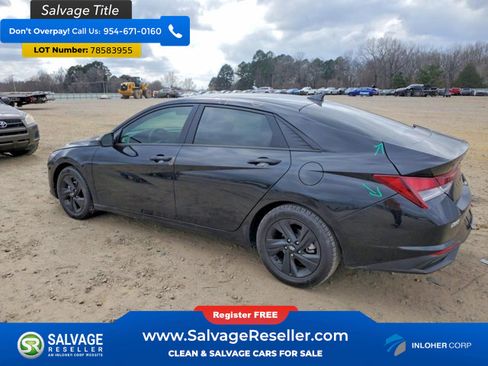 Used 2022 Hyundai Elantra SEL w/ Cargo Package image 3