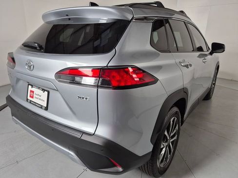 Certified 2025 Toyota Corolla Cross XLE FWD image 4