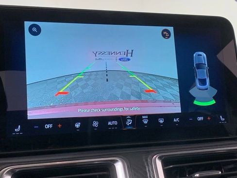 Used 2025 Ford Mustang Premium image 14