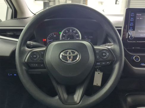 Used 2020 Toyota Corolla LE image 21