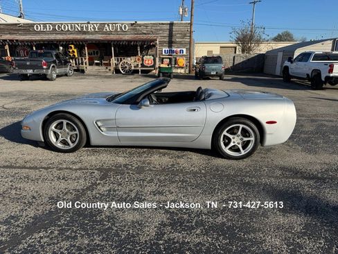 Used 2000 Chevrolet Corvette Convertible w/ Memory Pkg image 31