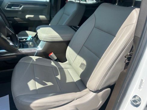 Used 2024 Chevrolet Silverado 1500 LTZ image 23