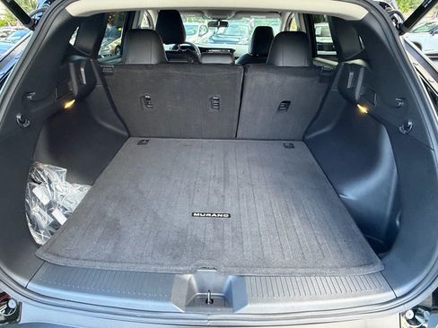 Certified 2025 Nissan Murano SV FWD image 15