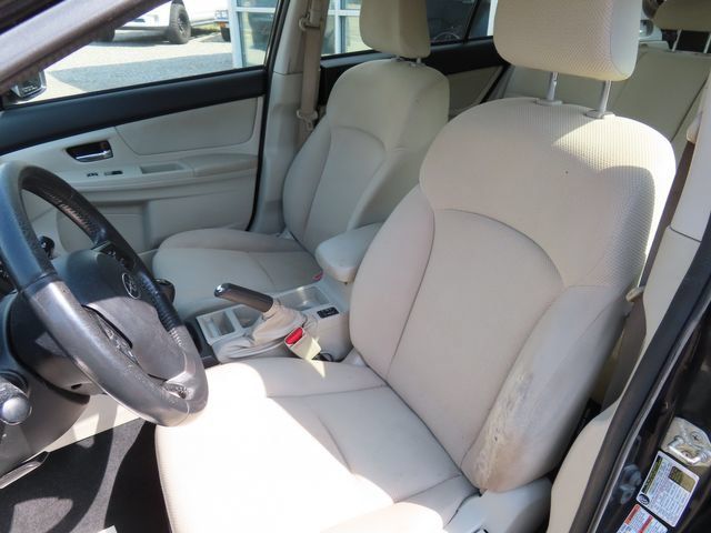 Used 2013 Subaru Impreza 2.0i Premium w/ Alloy Wheel Pkg + Moonroof AWD/4WD image 16