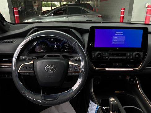 New 2026 Toyota Grand Highlander AWD Hybrid image 15