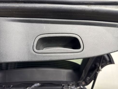 Used 2015 Jeep Cherokee Limited AWD/4WD image 35