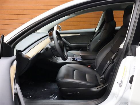 Used 2023 Tesla Model 3 Standard Range RWD image 36